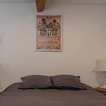 Loft Calme A La Maison Carree - Une Nuit A Nimes