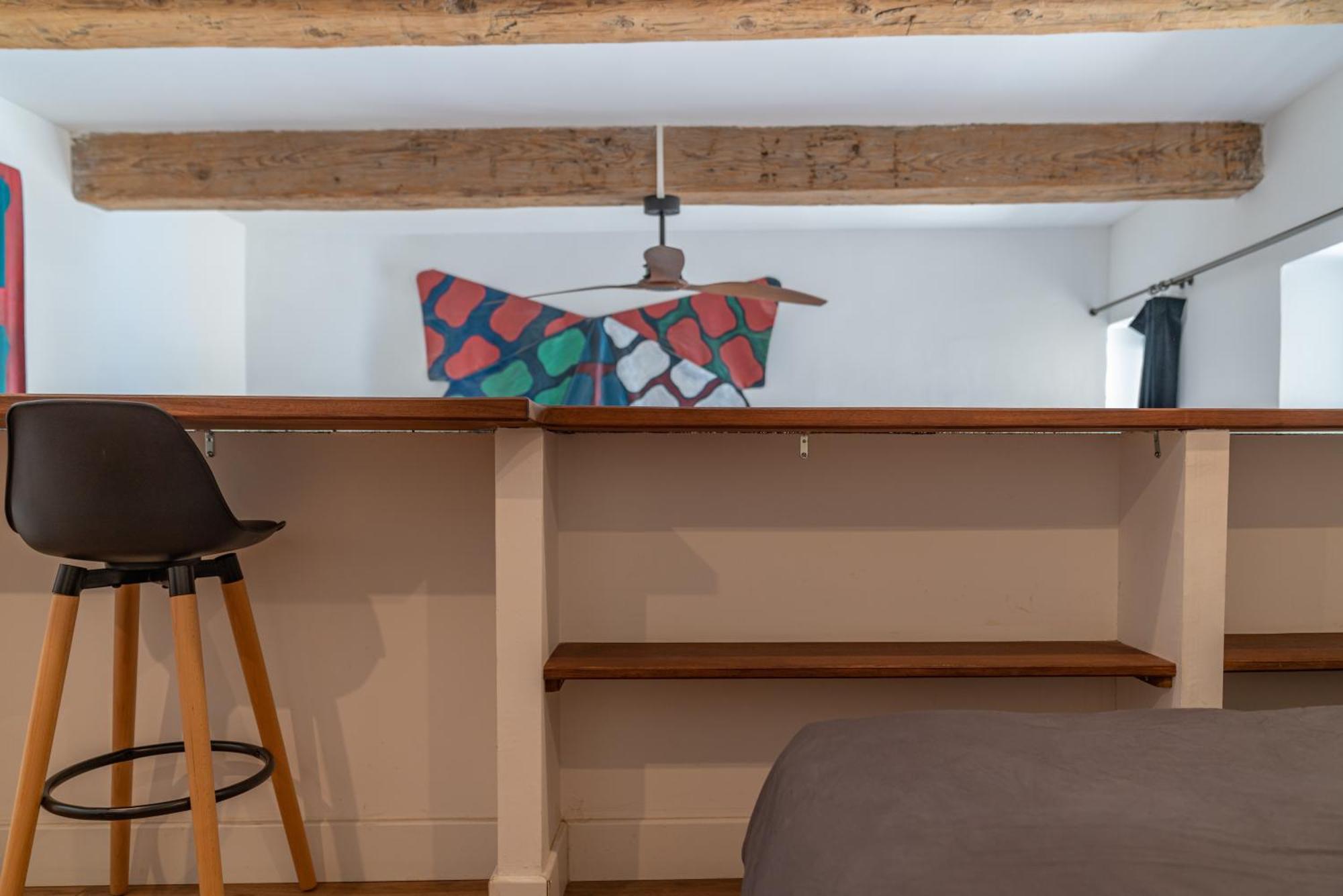 Apartment Loft Calme A La Maison Carree - Nuit A